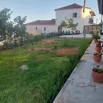 Marialena's * Метони
