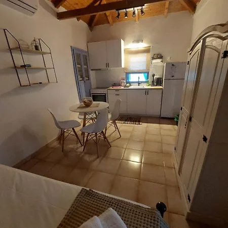 Marialena's מת'וני