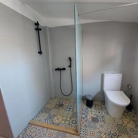 Marialena's בית נופש מת'וני