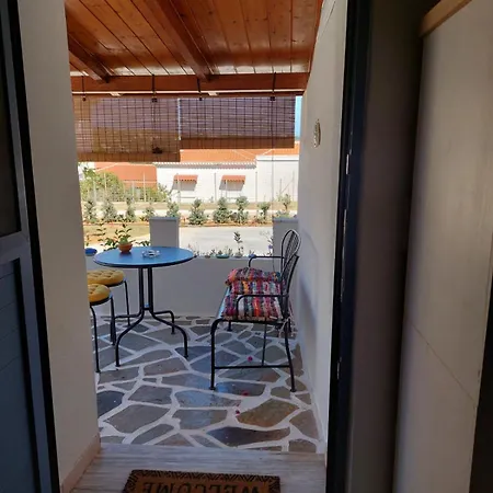 Marialena's מת'וני