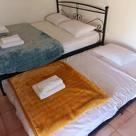 בית נופש Marialena's *