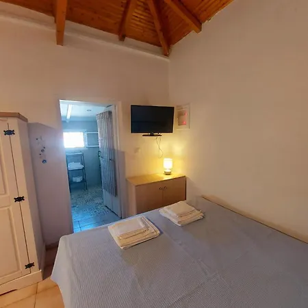 בית נופש Marialena's *