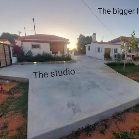 Marialena's בית נופש