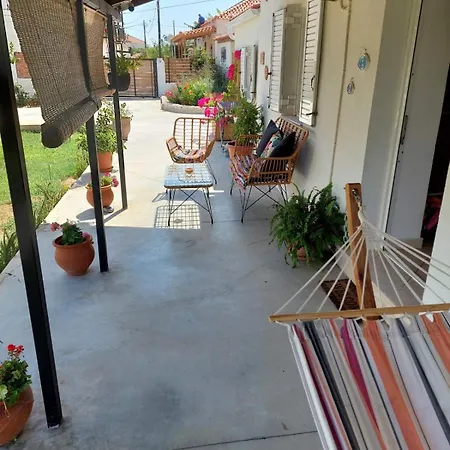 Marialena's בית נופש