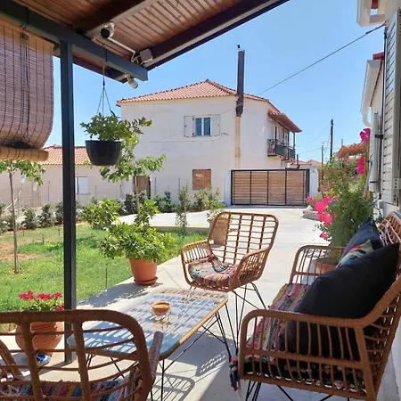 בית נופש Marialena's מת'וני