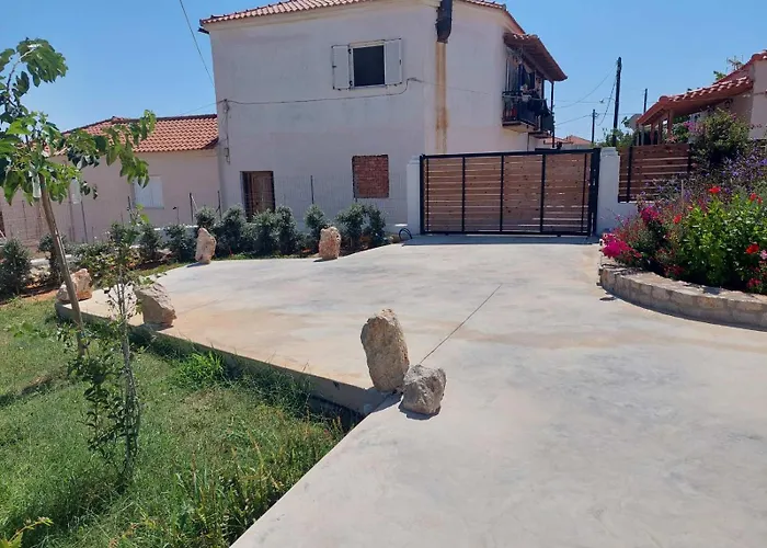 Marialena's * Methone