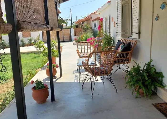 Marialena's * Methone