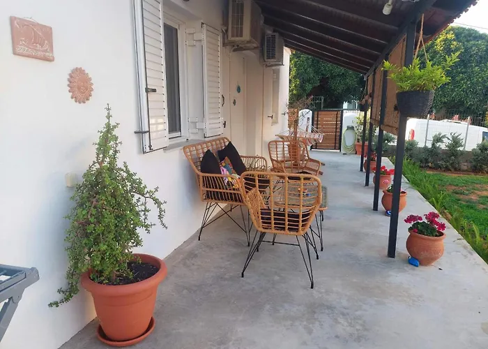 펜션 Marialena's 메토니