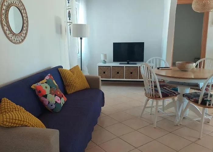 Marialena's 펜션 *